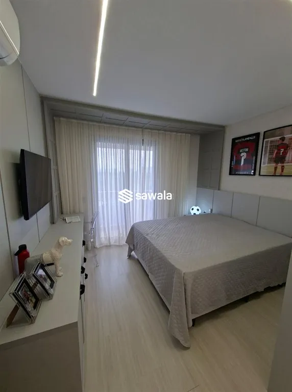 Furnished apartment with 4 bedrooms and open kitchen — photo 20