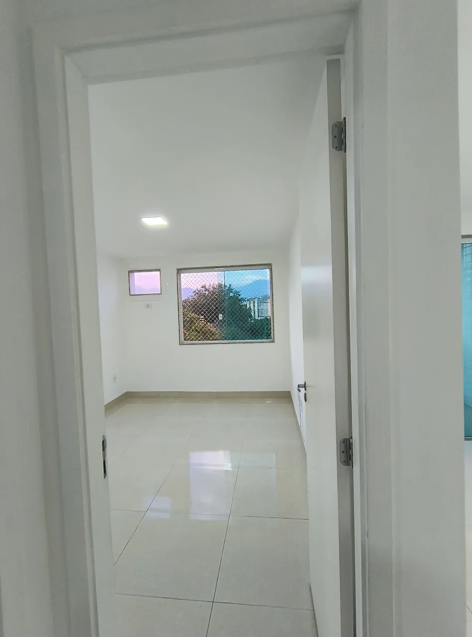 1-bedroom apartment with balcony and open-plan kitchen — photo 3