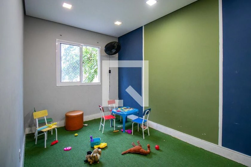 Квартира 50 м² з робочим місцем та пральною машиною — photo 28
