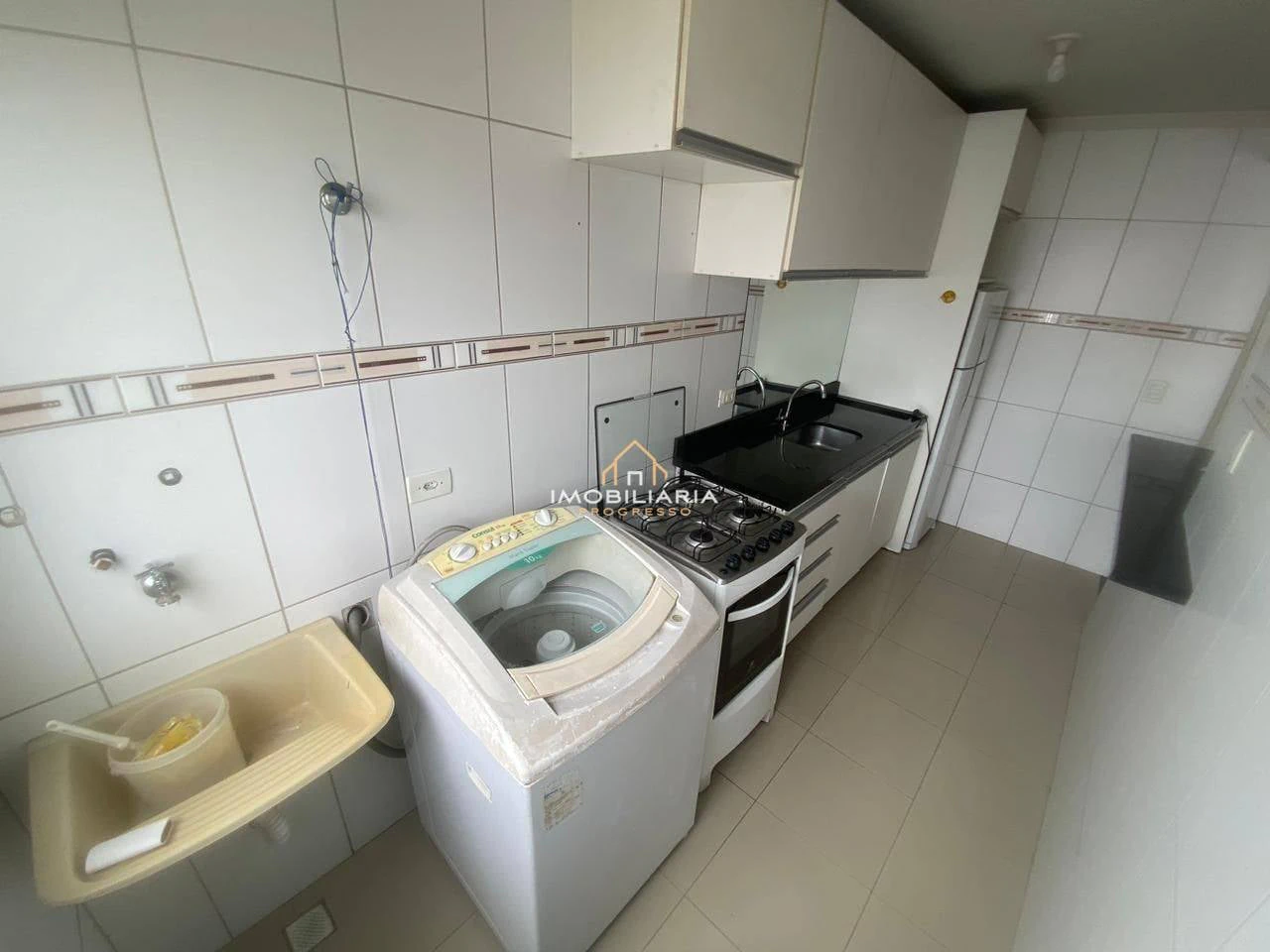 Furnished 2-bedroom apartment with 2 bathrooms — photo 12