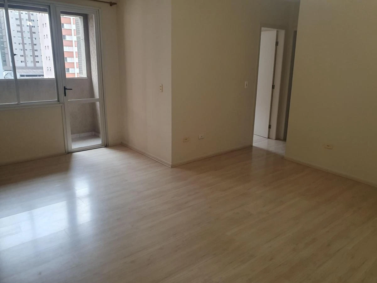 Apartment, 61 m², with wood or laminate floors
