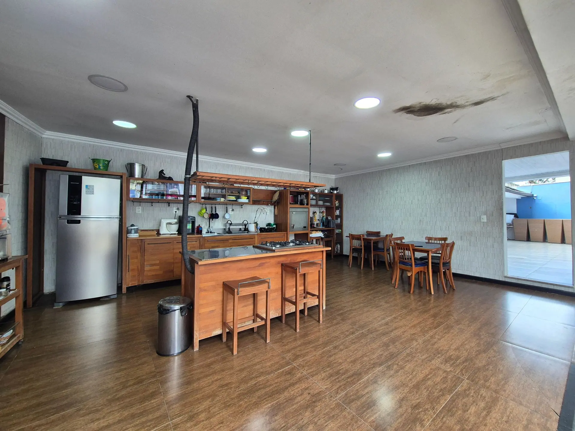 4 quartos e jacuzzi: casa de 318 m² — photo 95