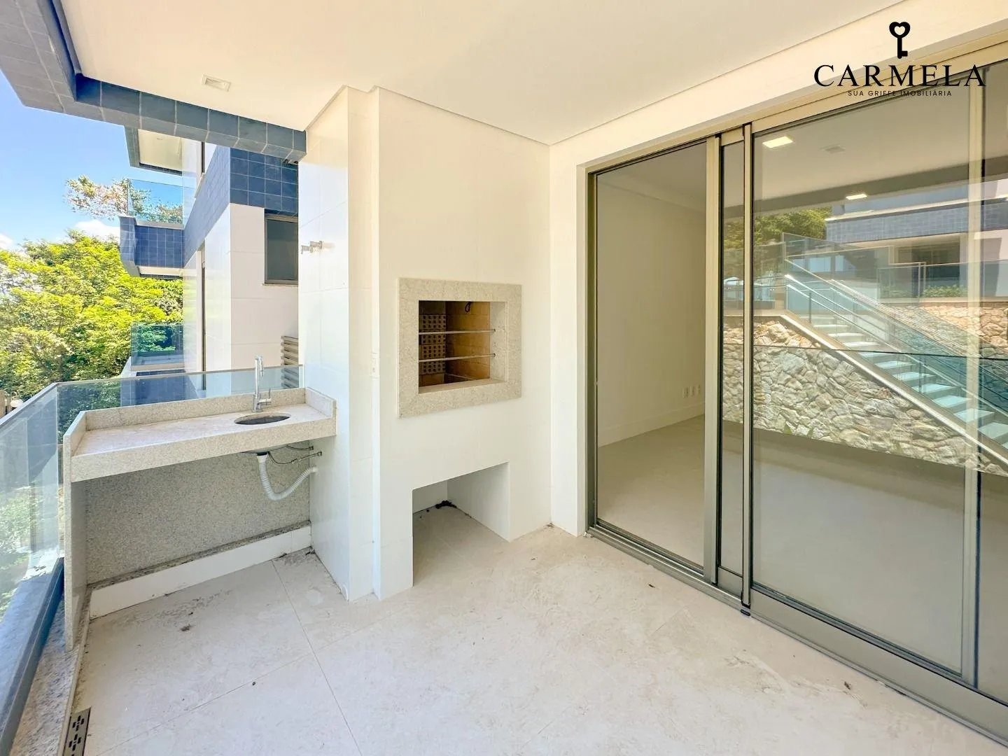 Вид на воду и 3 спальни: квартира 122 м² — photo 4