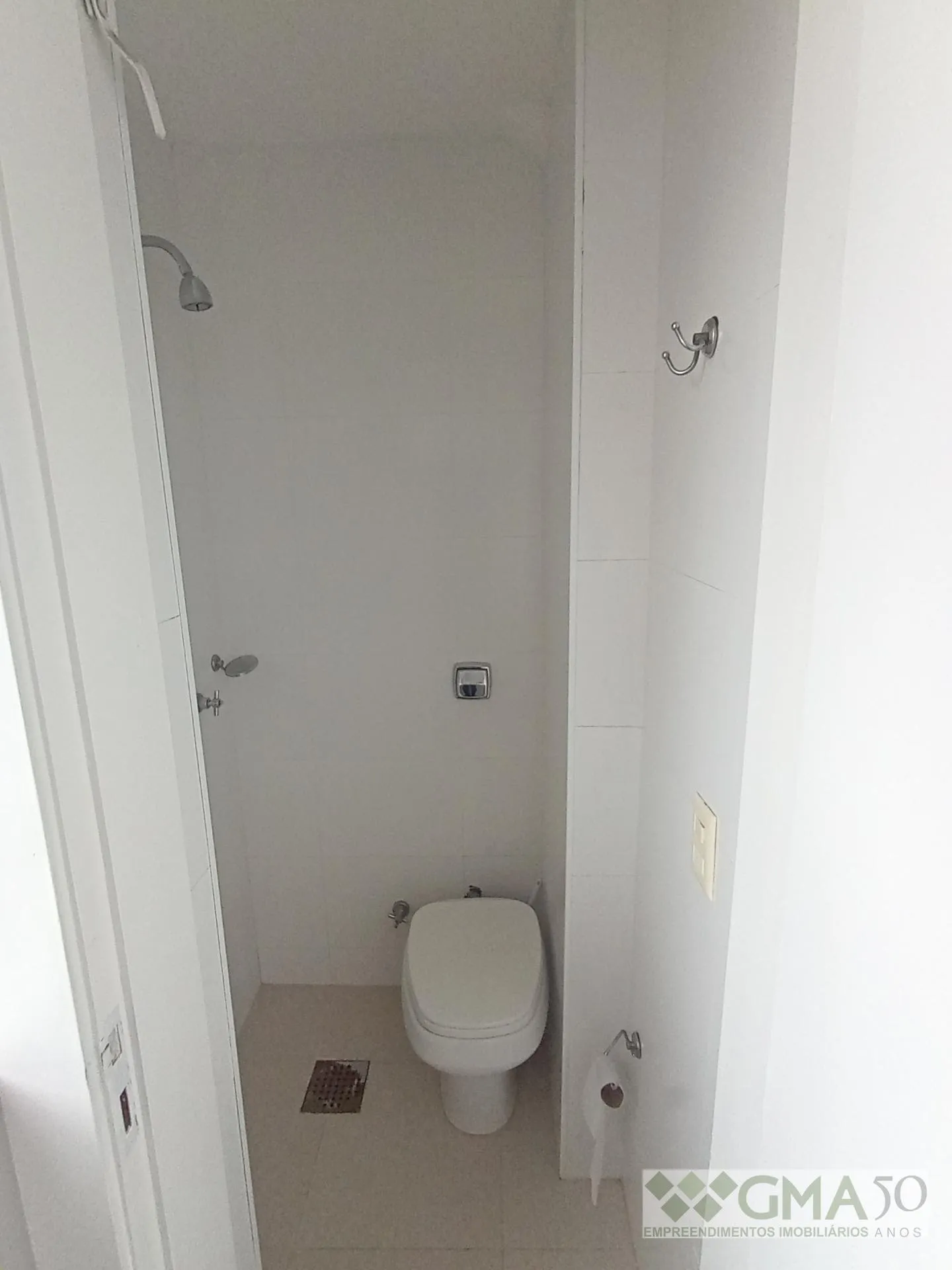 3-bedroom apartment with a mountain view — photo 27