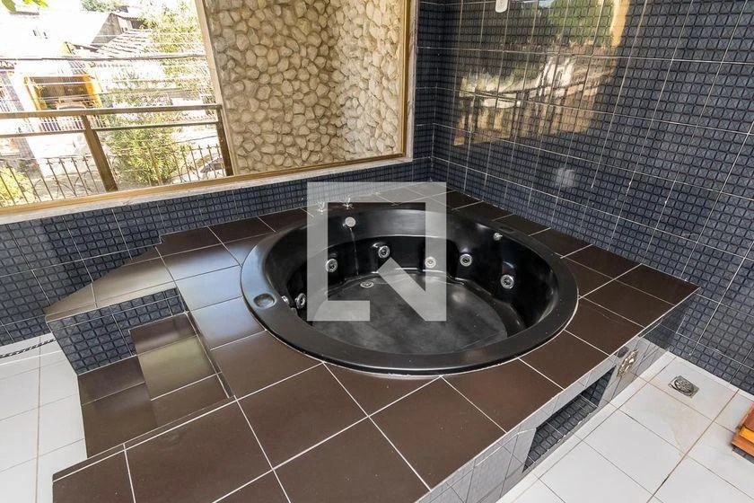 Casa com 4 quartos e 3 vagas, 500 m² — photo 50