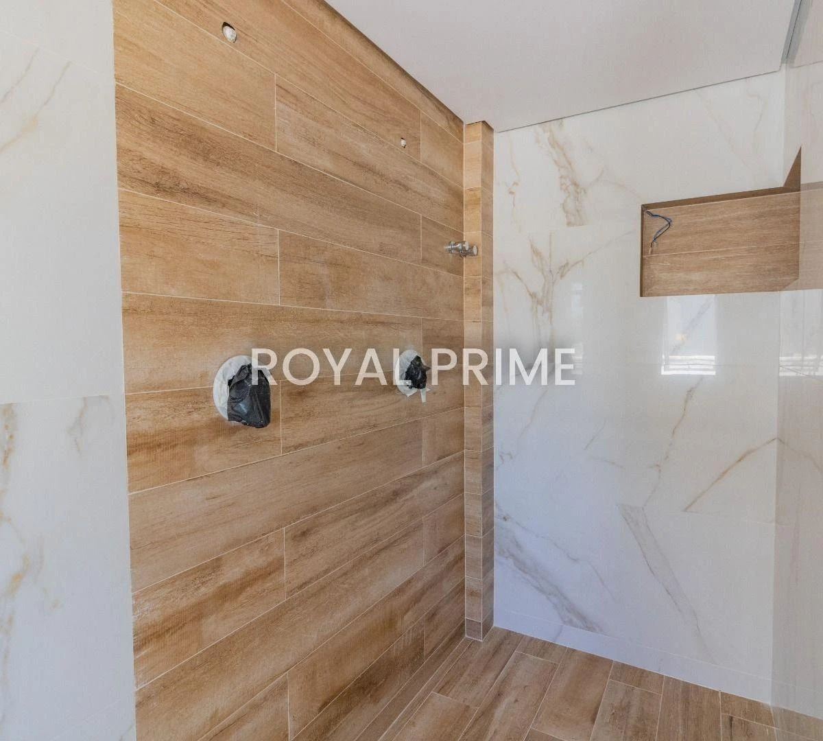 Unfurnished quadriplex house with 3 en-suite rooms — photo 49
