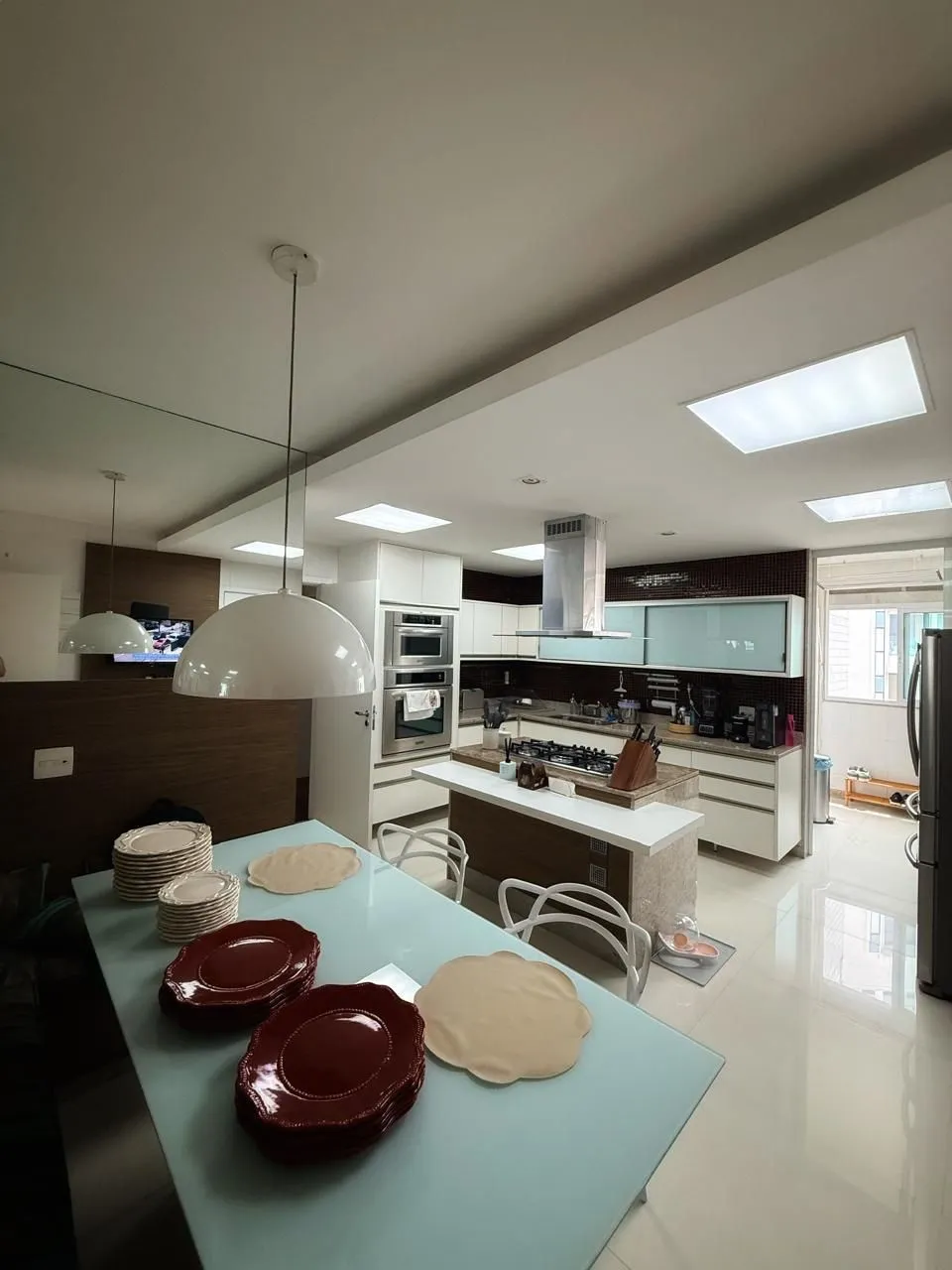 Furnished apartment with 4 bedrooms and 5 bathrooms — photo 19