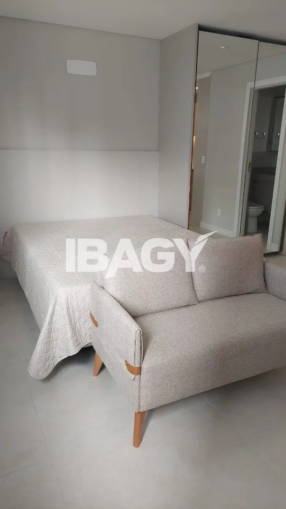 Studio amueblado de 40 m² con cocina integrada — photo 23
