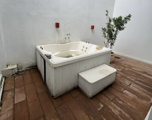 Casa con 5 dormitorios y 3 suites, cocina cerrada a gas — photo 14