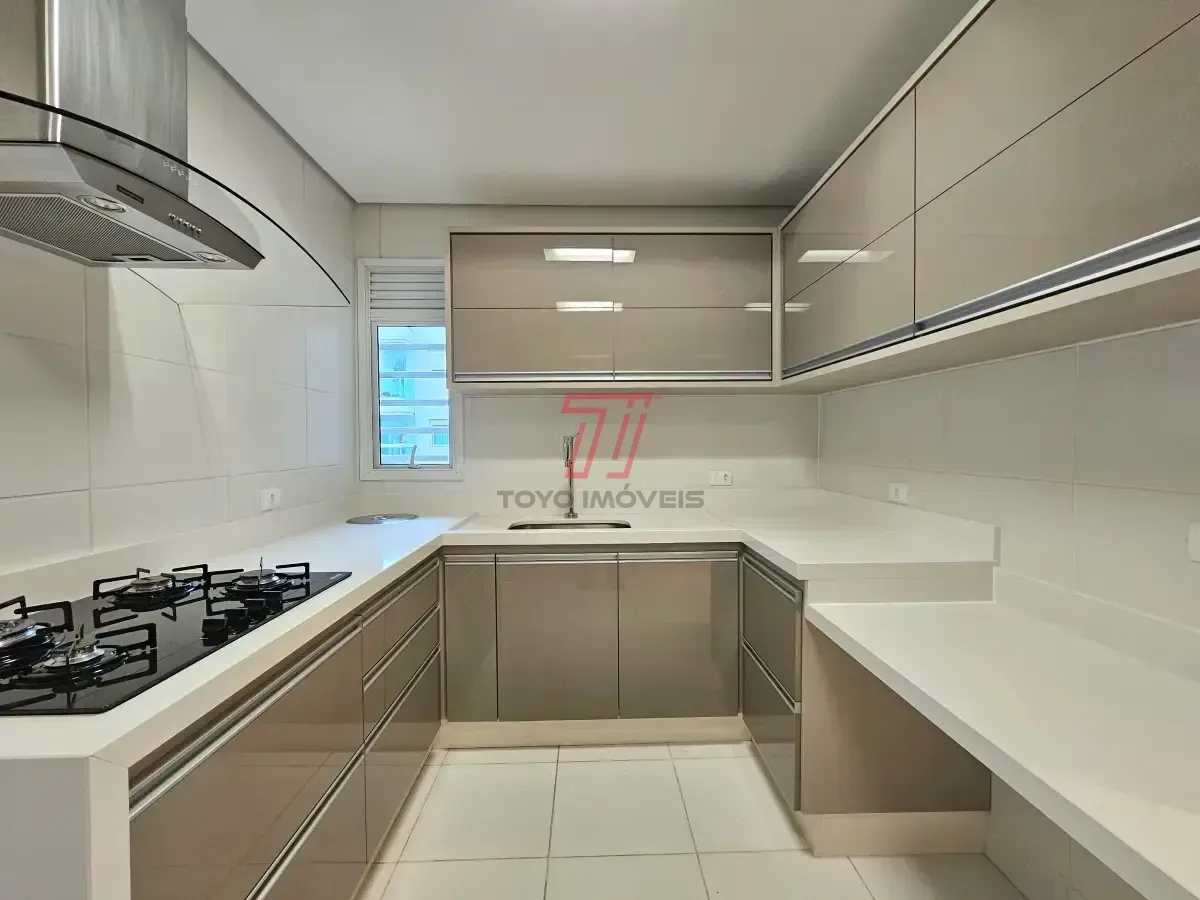 Apartamento de 3 dormitórios com suíte e 3 banheiros — photo 29