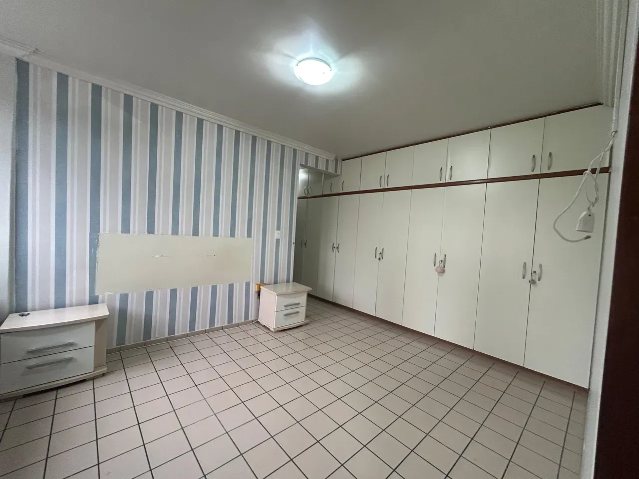 Apartamento mobiliado com 4 quartos e 2 suítes — photo 101