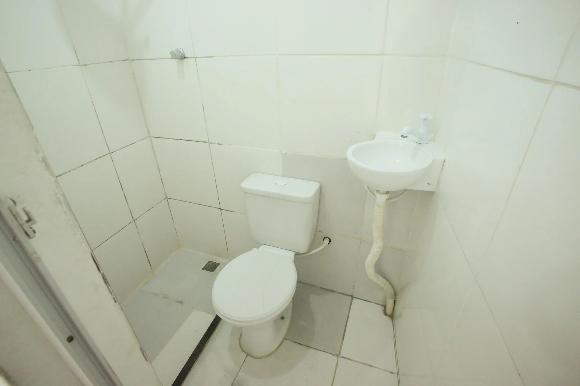 Unfurnished studio with 1 bedroom and 2 bathrooms — photo 6