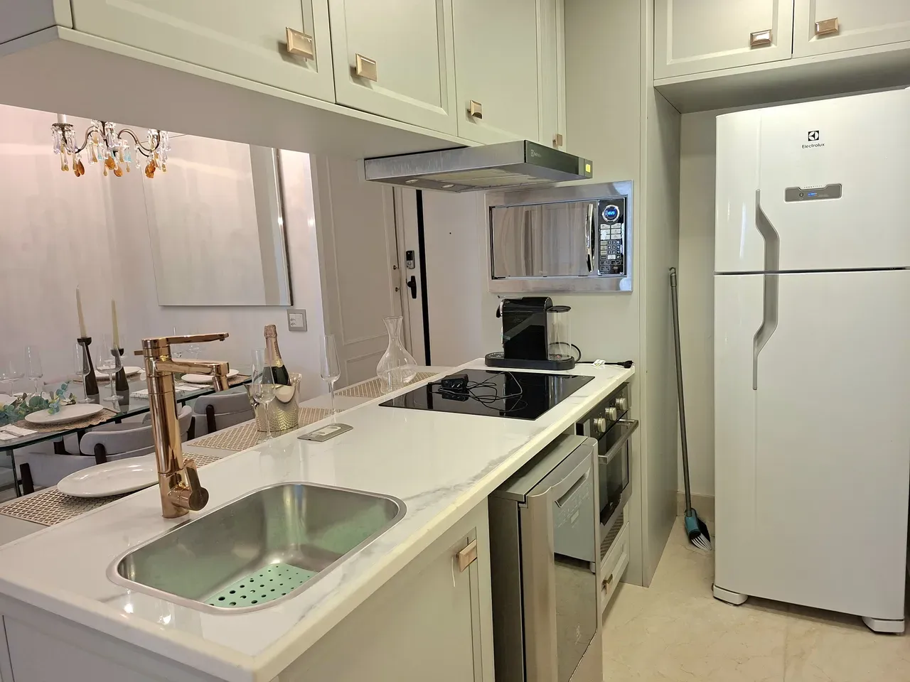 2-bedroom apartment in a building with a sauna — photo 16