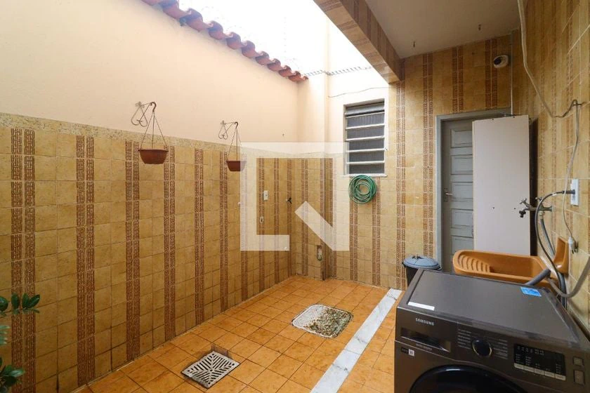 Furnished apartment, 70 m², with a home office — photo 16