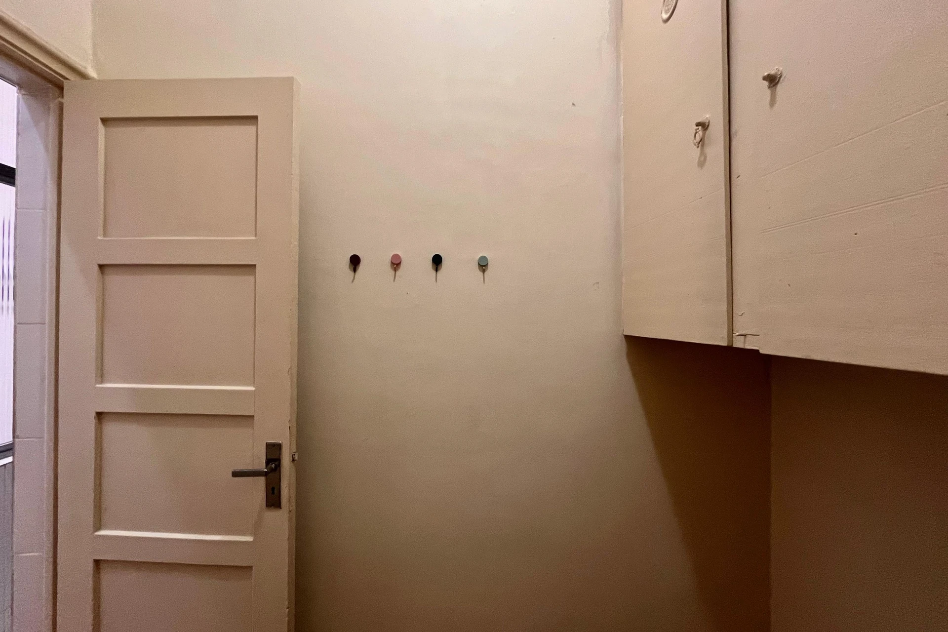 Apartamento sem mobília com 2 quartos e cozinha americana — photo 33