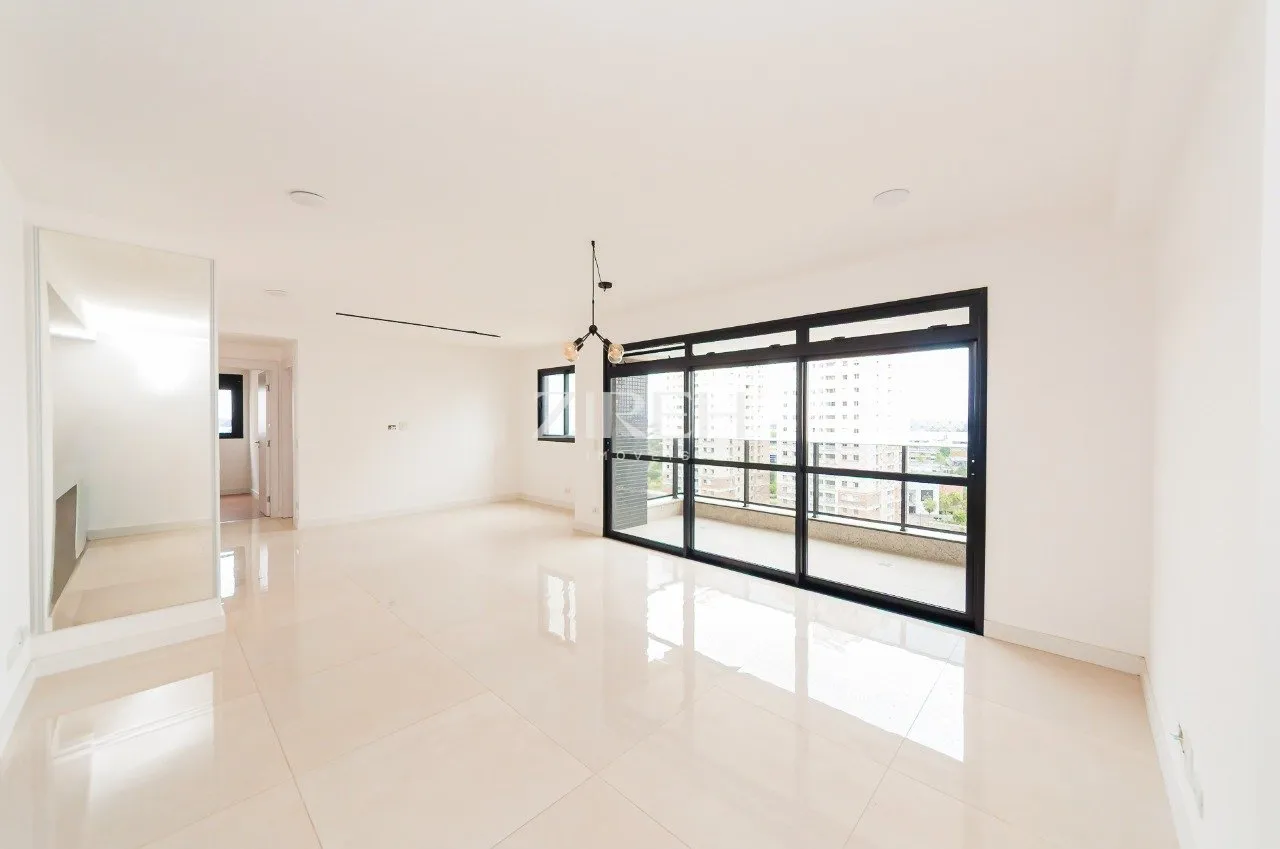 2-bedroom apartment in a building with a tennis court — photo 12