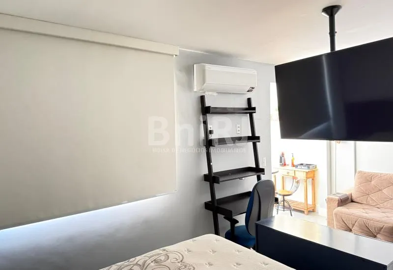 Furnished 1-bedroom apartment with open-plan kitchen — photo 5