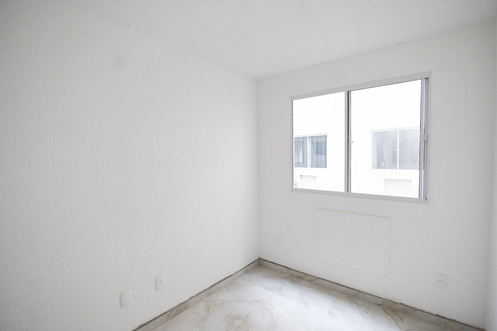 Rental apartment with 2 bedrooms and 1 bathroom — photo 25