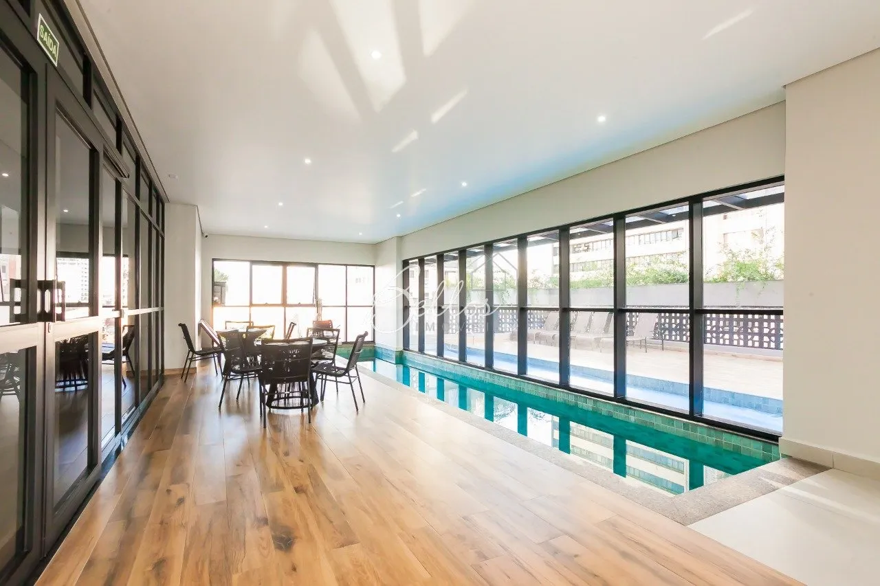1-bedroom apartment with balcony and 61 m² — photo 18