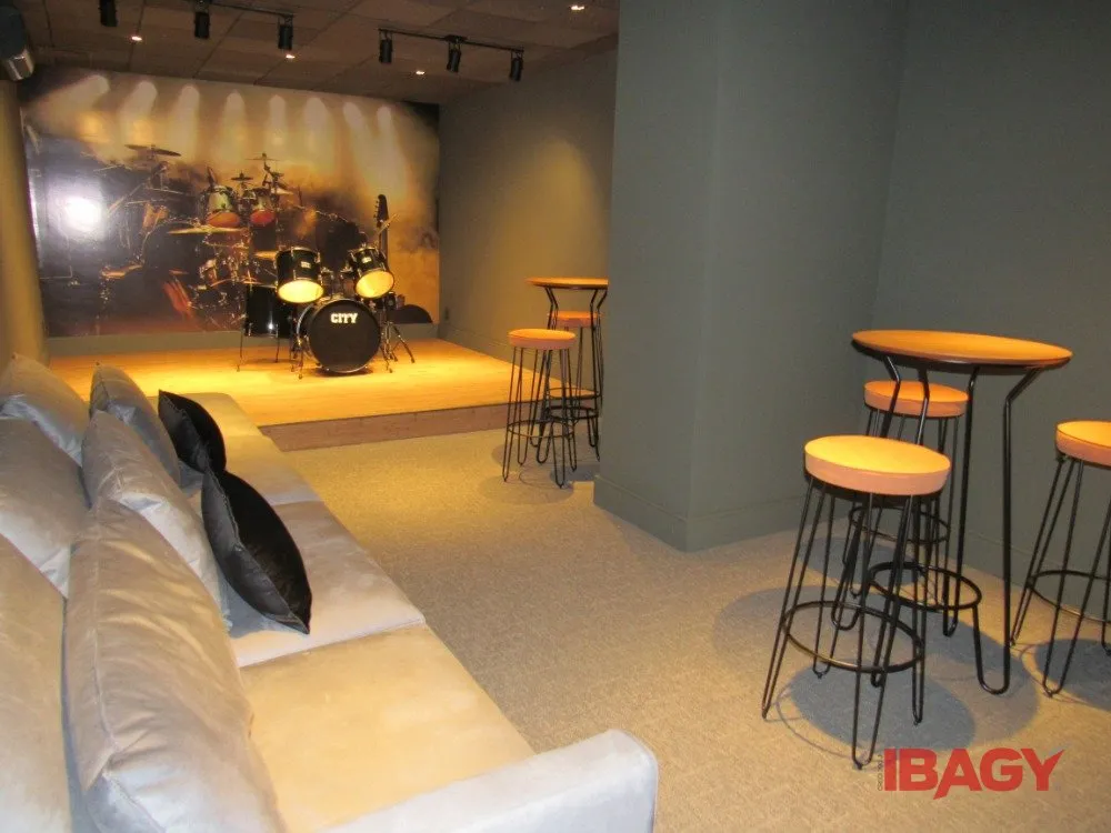 2-bedroom apartment in a building with a sauna — photo 34