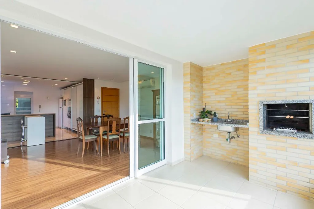 3-bedroom apartment on the 6th floor (top level) — photo 9