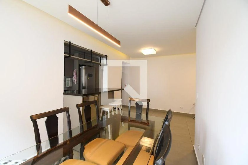 2-bedroom apartment with a walk-in closet in Curitiba — photo 6