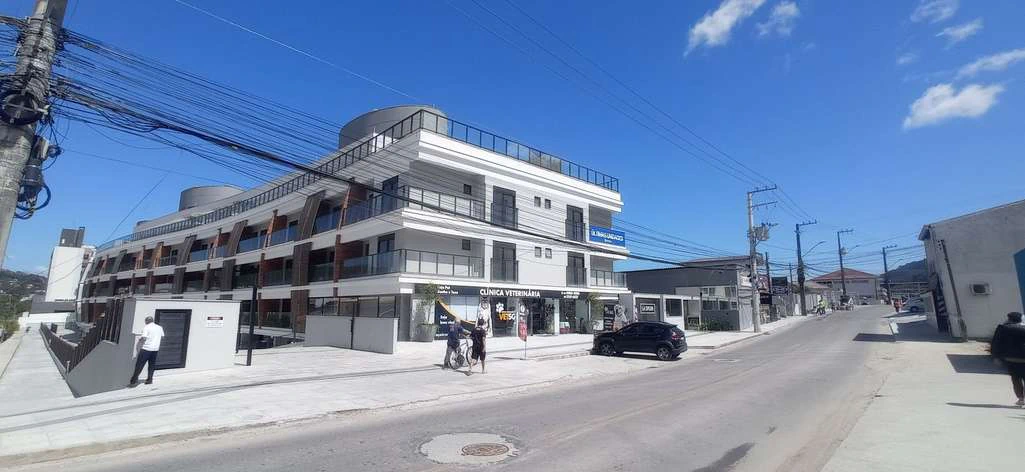Semi-furnished studio with 46 m² — photo 4