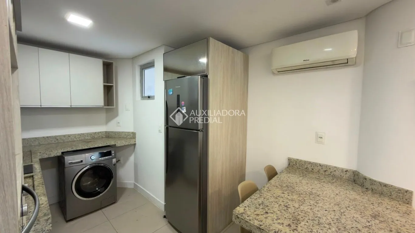 Мебльована квартира з 1 спальнею та 68 м² — photo 6