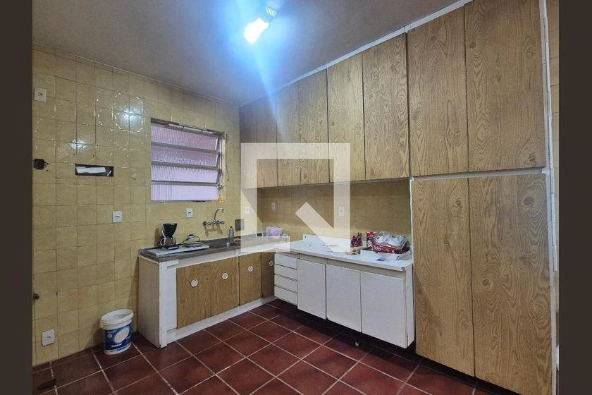 Casa para aluguel com 4 quartos e 2 suítes em 1500 m² — photo 28