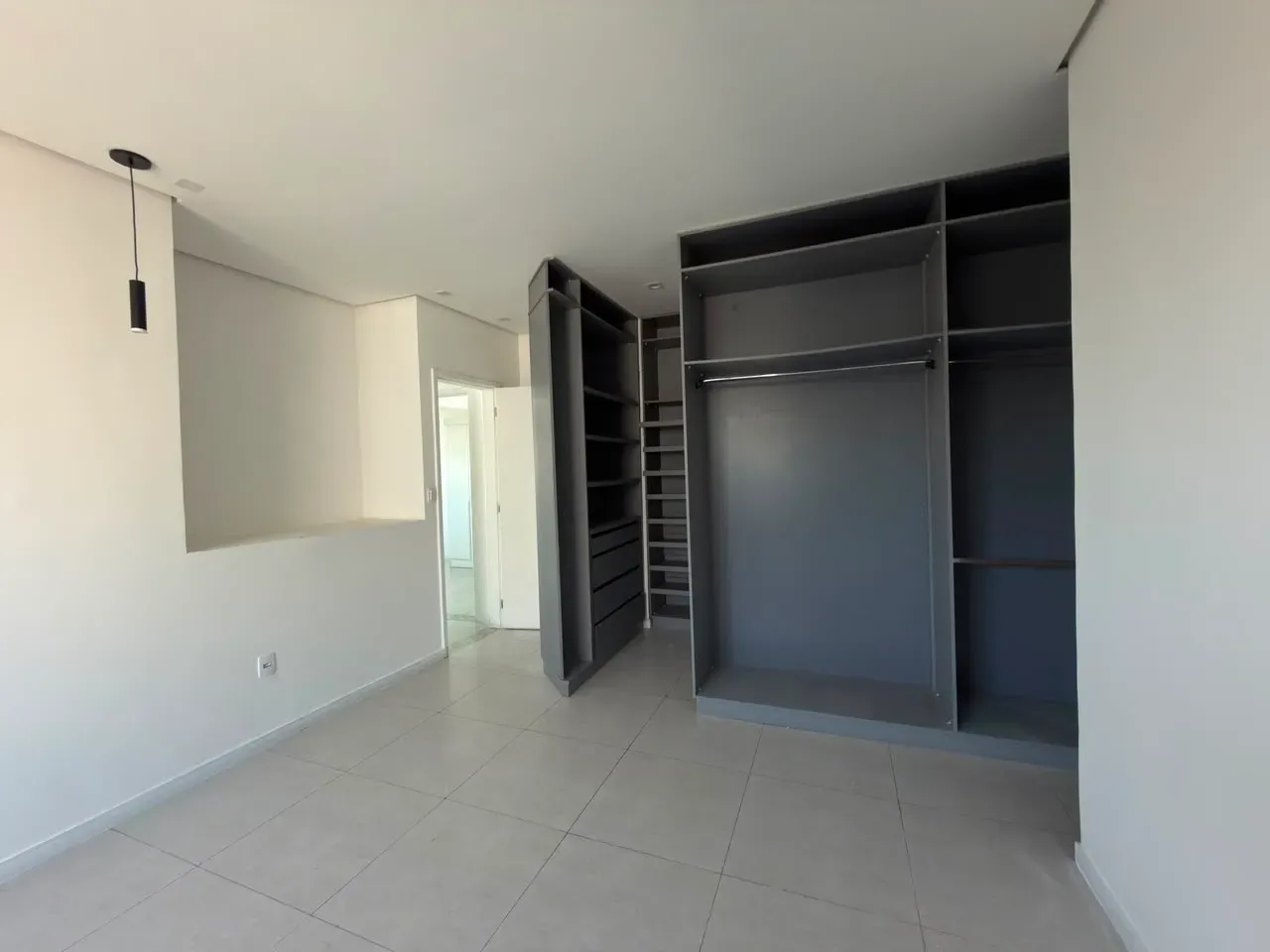 Apartment with 3 bedrooms and 4 bathrooms plus terrace — photo 21