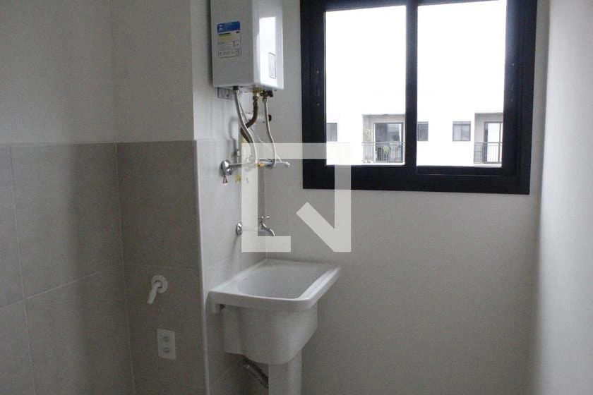 Apartamento de 43 m² com 2 quartos e varanda — photo 27
