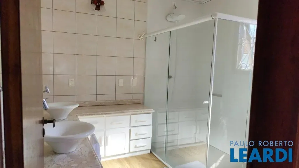 Дом 400 м² с 4 спальнями, 3 ванными и 2 местами — photo 5