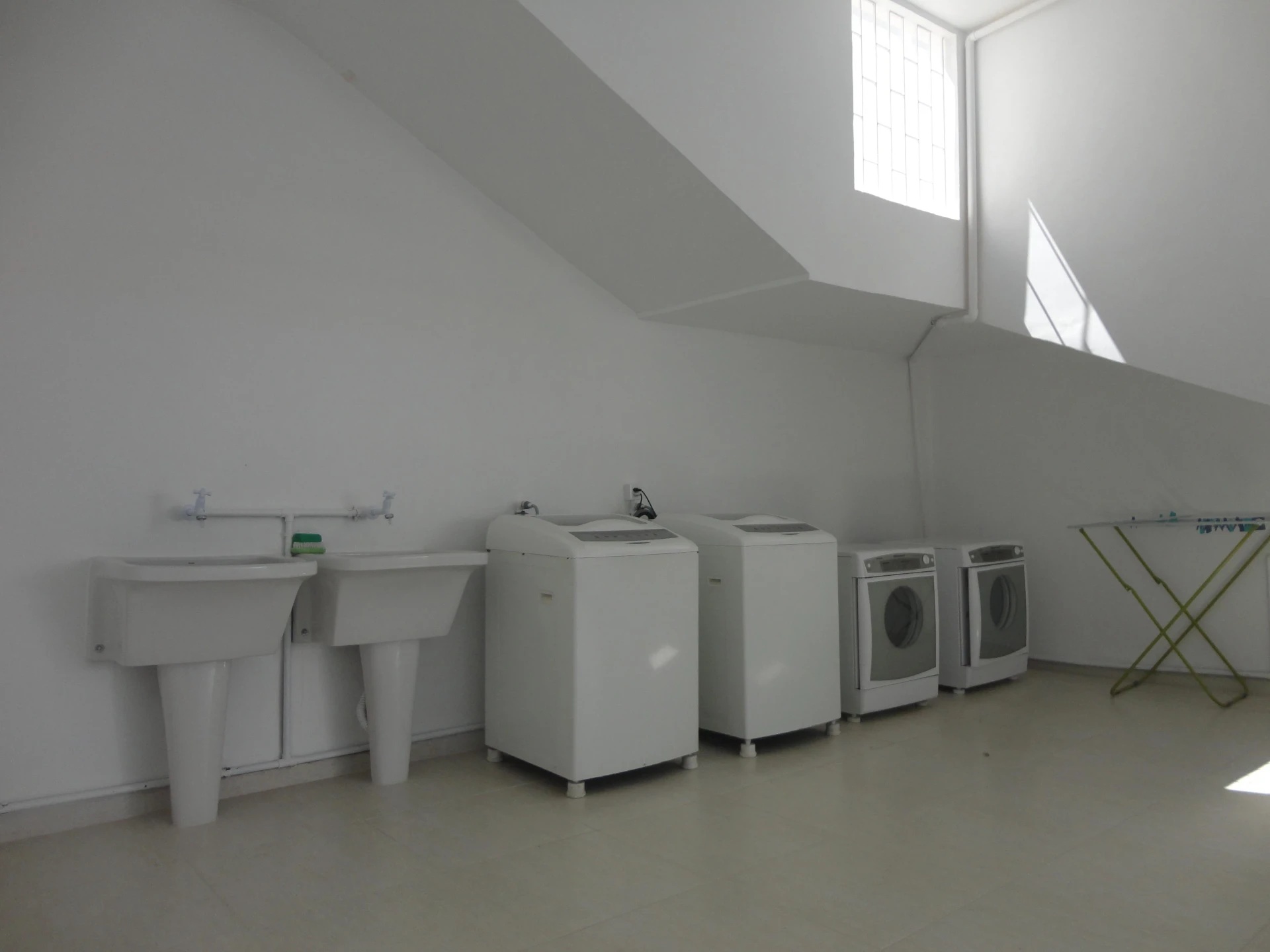Furnished 45 m² apartment with 1 en-suite and parking — photo 6