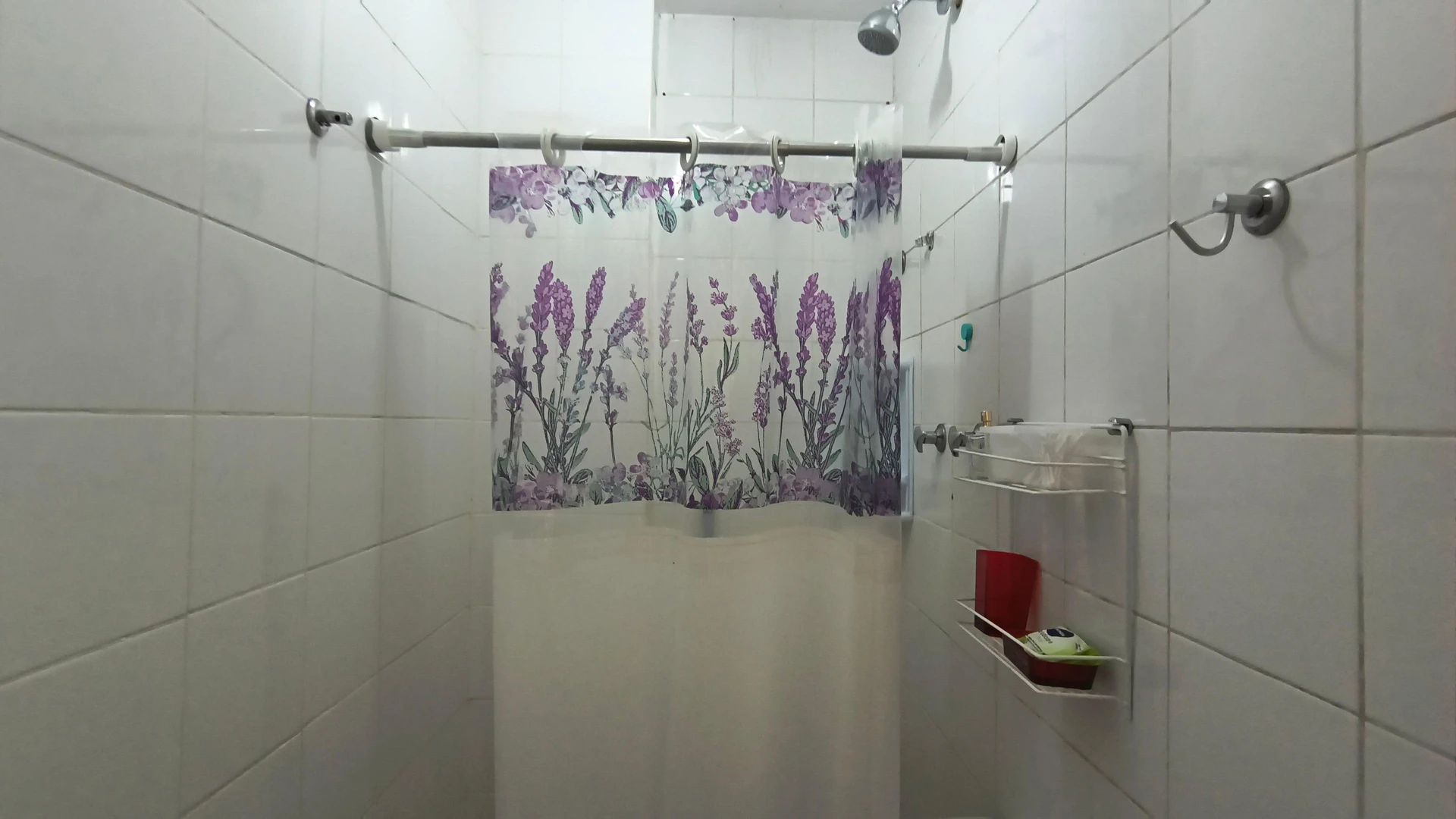 Apartamento mobiliado com mesa de trabalho e 4 quartos — photo 22
