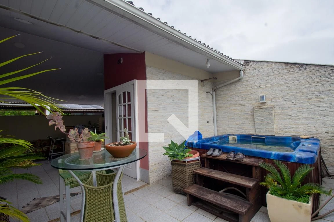 Furnished 3-bedroom house with 6 bathrooms and 3 parking — photo 23