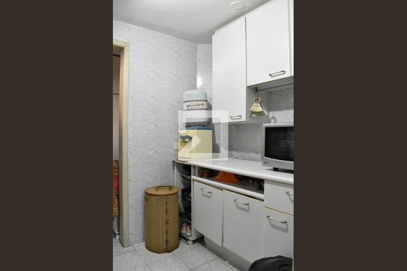 3-bedroom apartment with a home office in Curitiba — photo 18