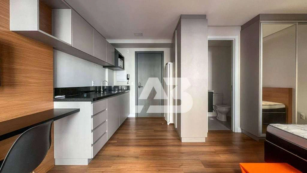 1-bedroom apartment with balcony and private BBQ — photo 3