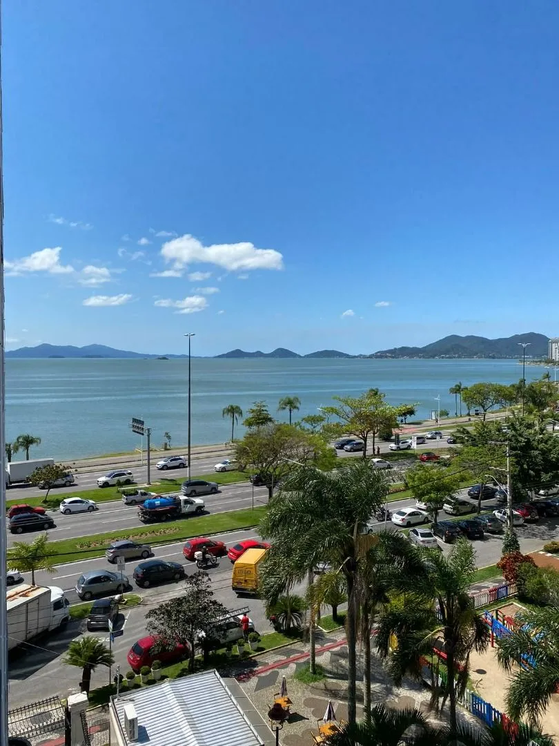 Apartamento mobiliado de 3 dormitórios com 207 m² no 6º andar — photo 24
