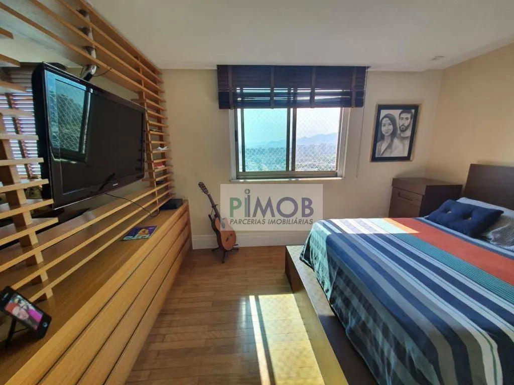 Furnished 260 m² apartment on the 23rd floor with 3 spots — photo 27