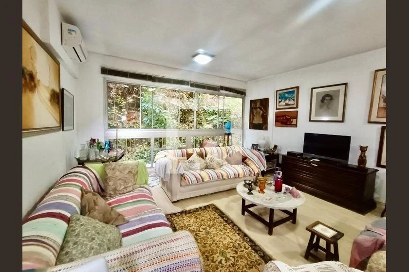 Unfurnished apartment with 3 bedrooms and 125 m²