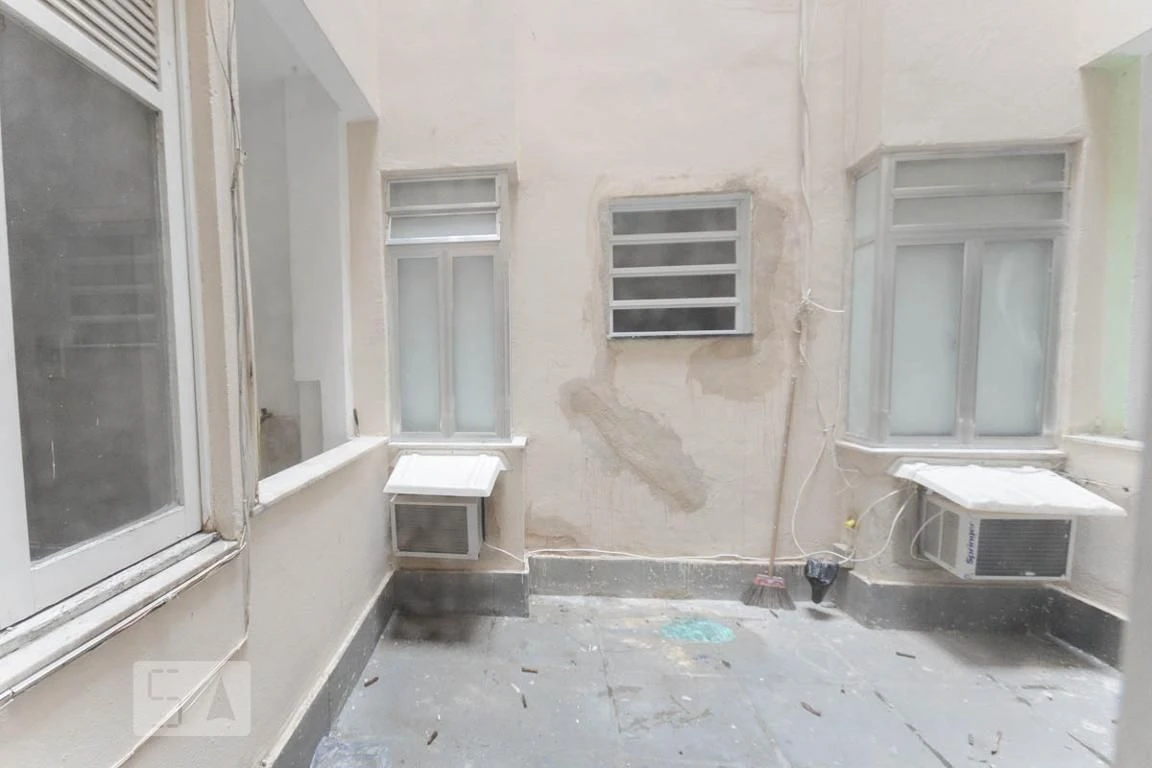 Apartamento, 40 m², com piso de madeira ou laminado — photo 6