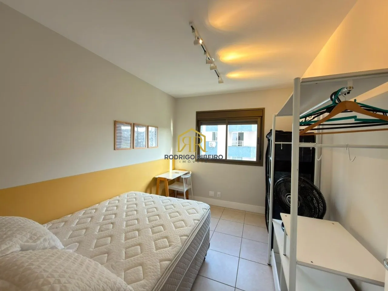 Furnished apartment, 62 m², with a washing machine — photo 13