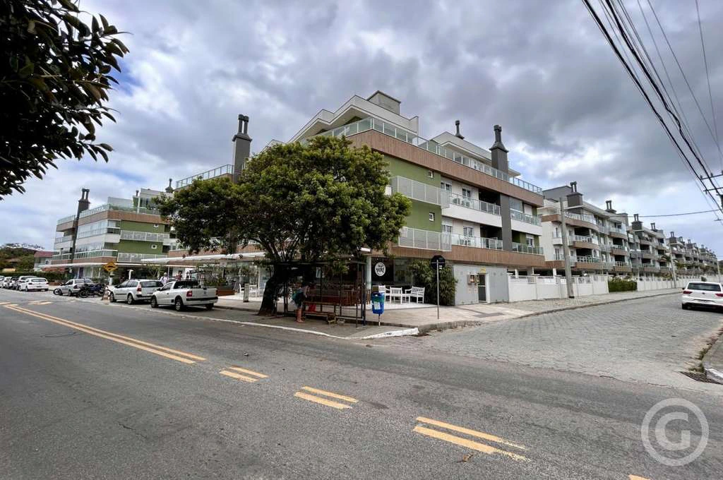 Apartamento de 1 dormitorio con balcón acristalado — photo 4