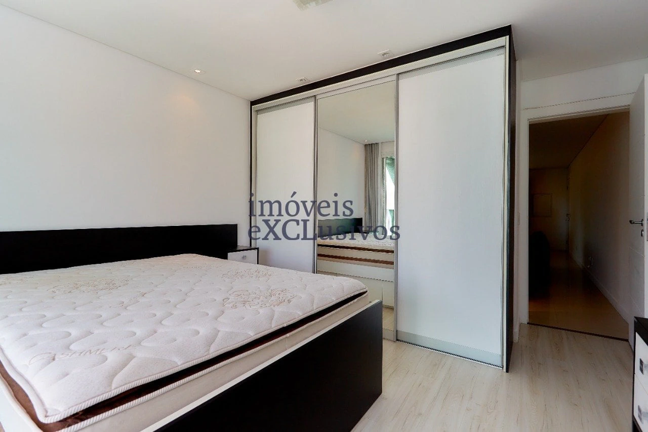 One-bedroom apartment with a private pool in Curitiba — photo 8