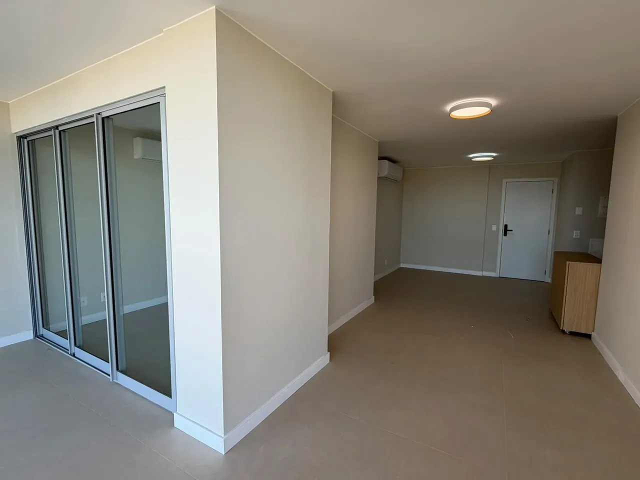 Apartment, 105 m², with floor-to-ceiling windows — photo 6
