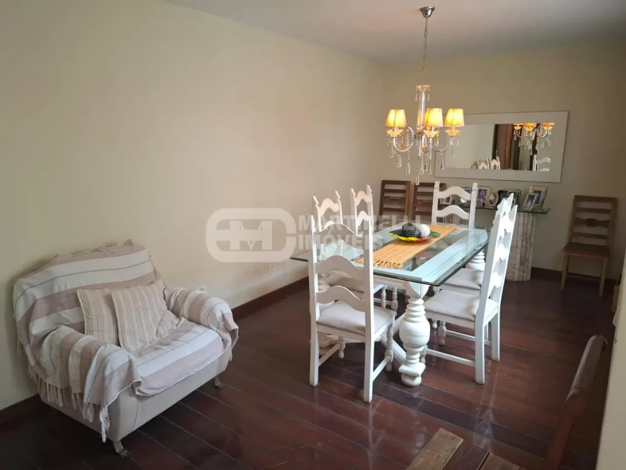 Furnished 3-bedroom apartment with a terrace — photo 8