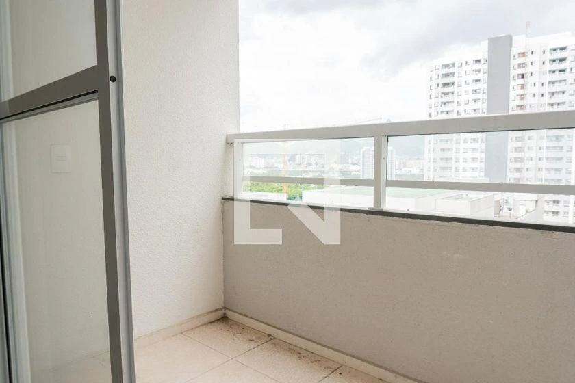 2-bedroom apartment with a mountain view in Rio de Janeiro — photo 12
