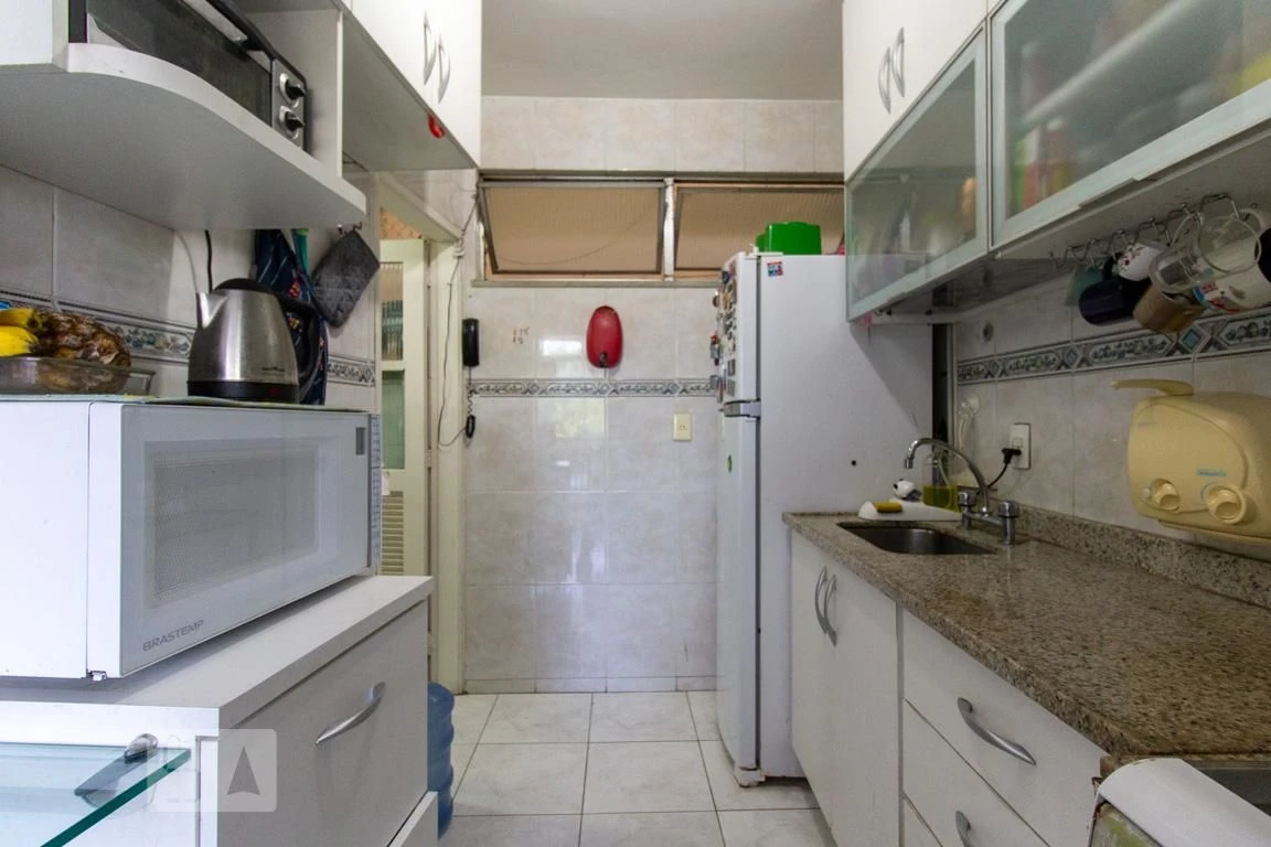 Furnished apartment with 2 bedrooms and 2 bathrooms — photo 9