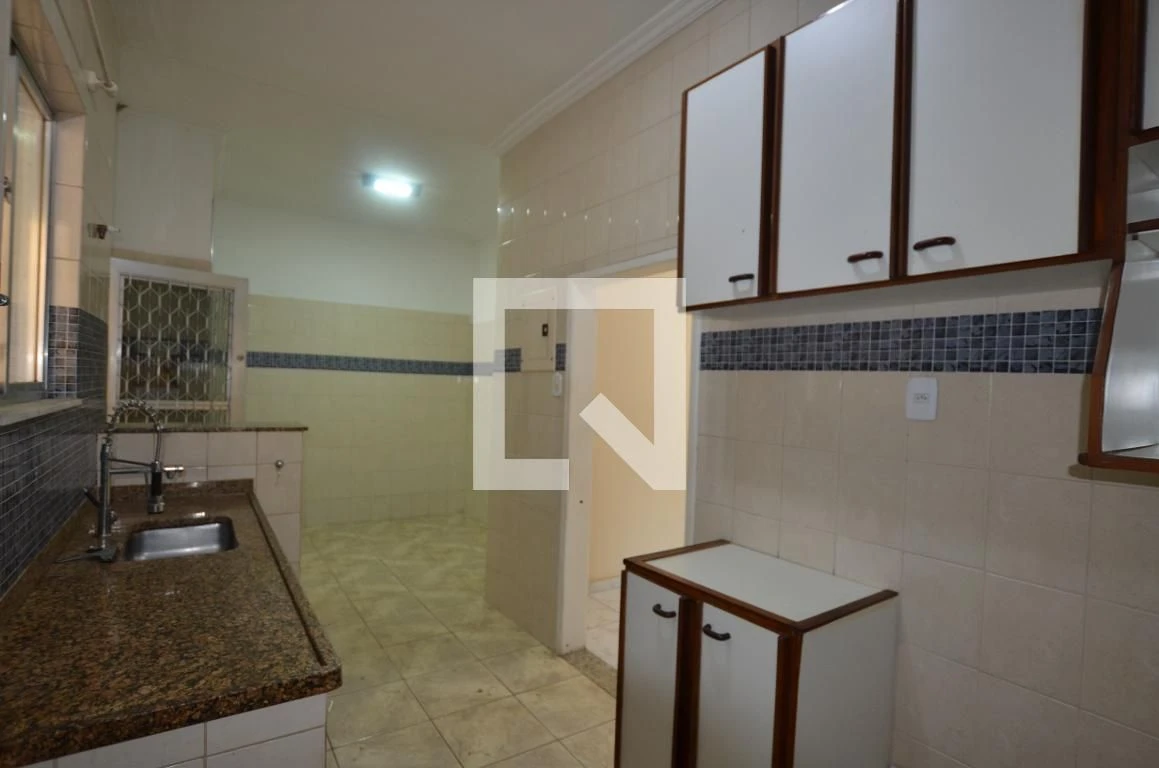 Casa sem mobília com 5 quartos e 5 banheiros — photo 23