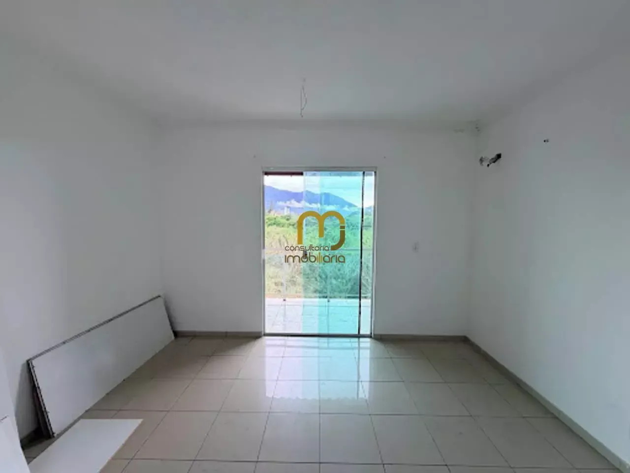 Casa con cocina cerrada, 3 dormitorios y 2 plazas — photo 14